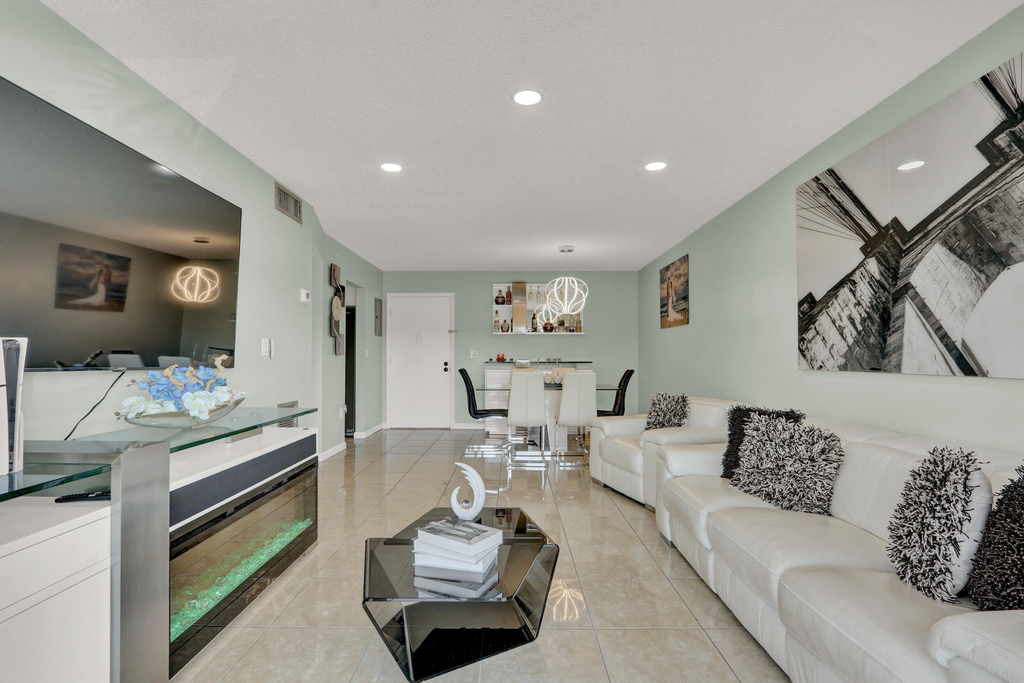 502 Davis Road - Photo 8