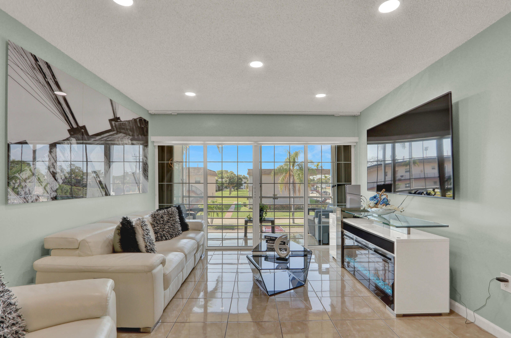 502 Davis Road - Photo 0