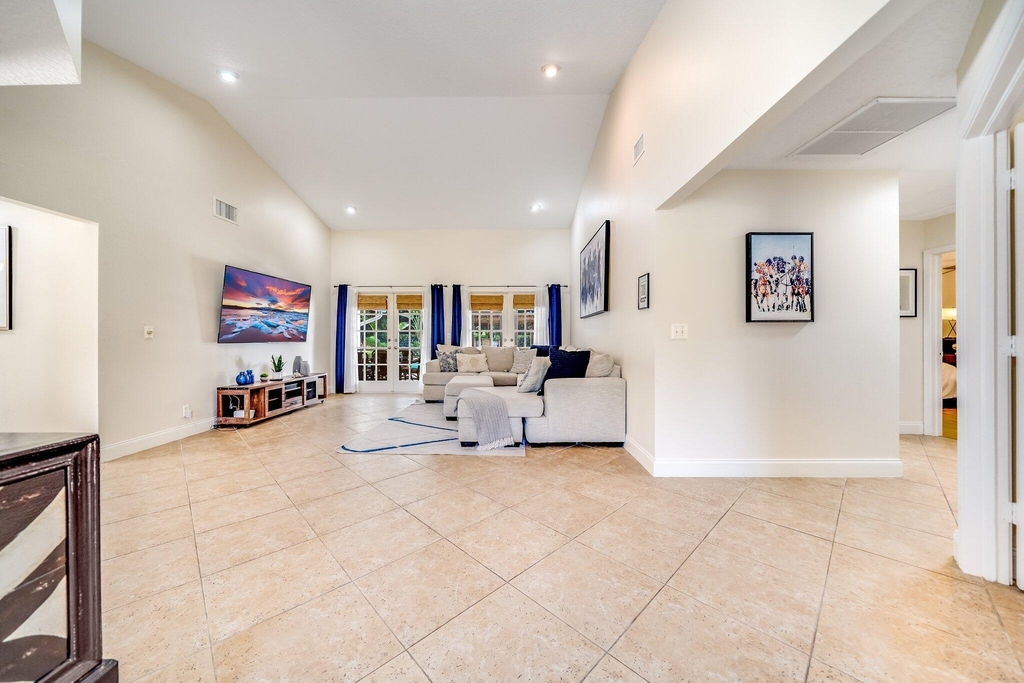 13659 Ishnala Circle - Photo 2