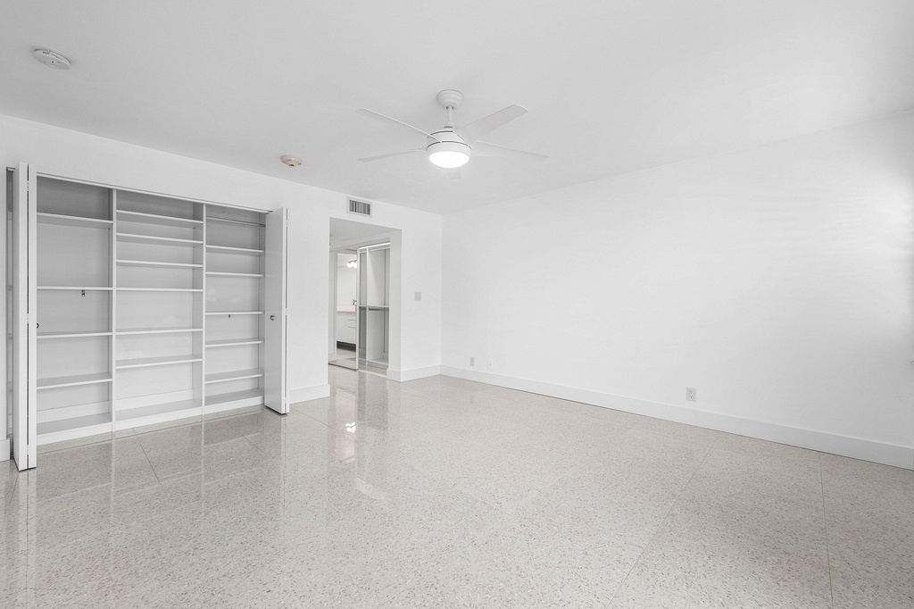330 Se 20th Avenue - Photo 15