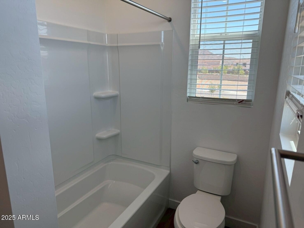 2443 W Rowel Road - Photo 11