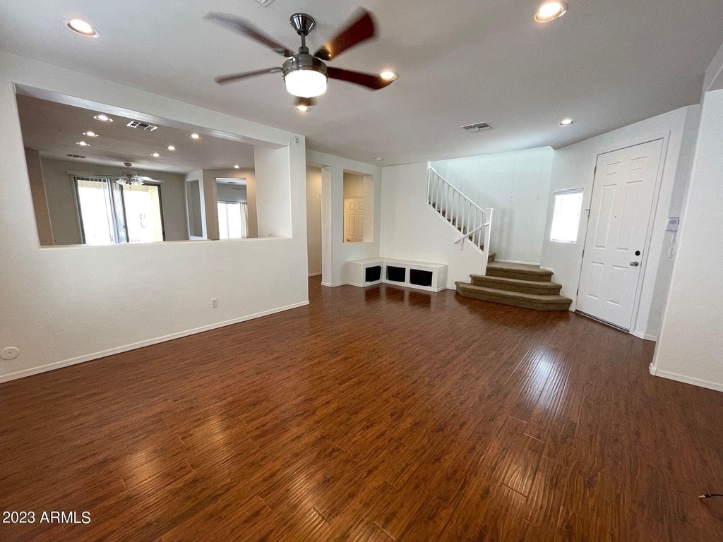18235 N Alicia Court - Photo 3