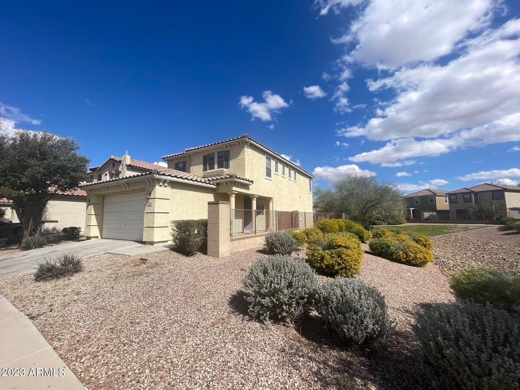 18235 N Alicia Court - Photo 1