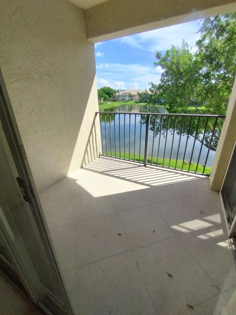 2307 Belmont Lane - Photo 8