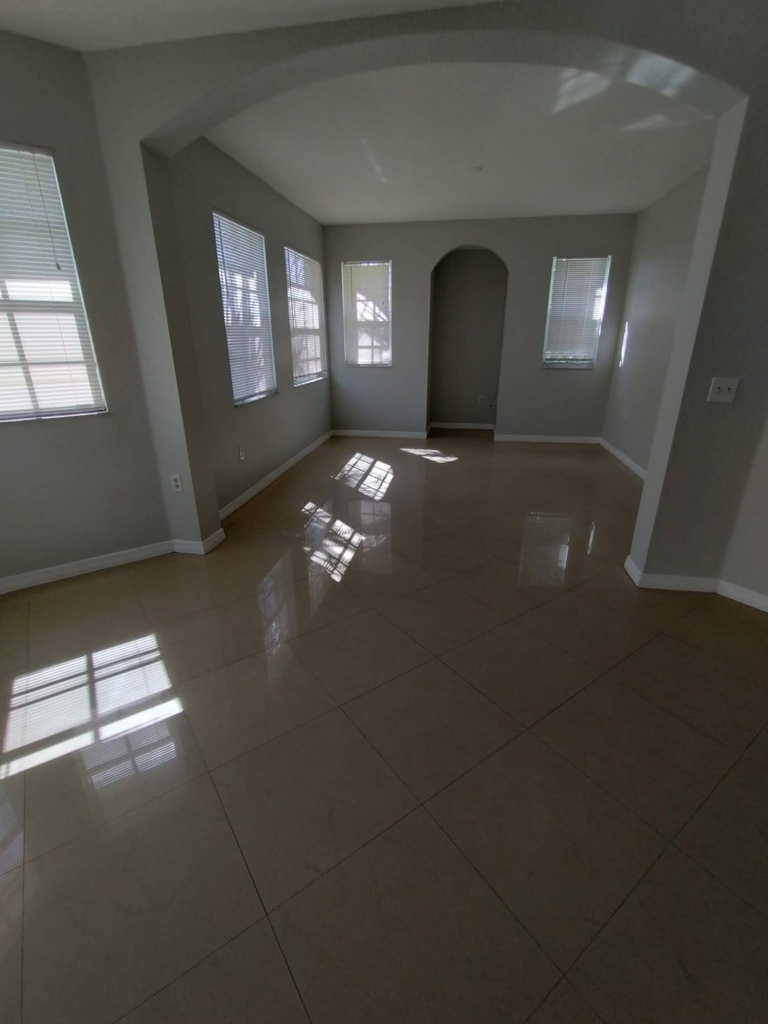 2307 Belmont Lane - Photo 9