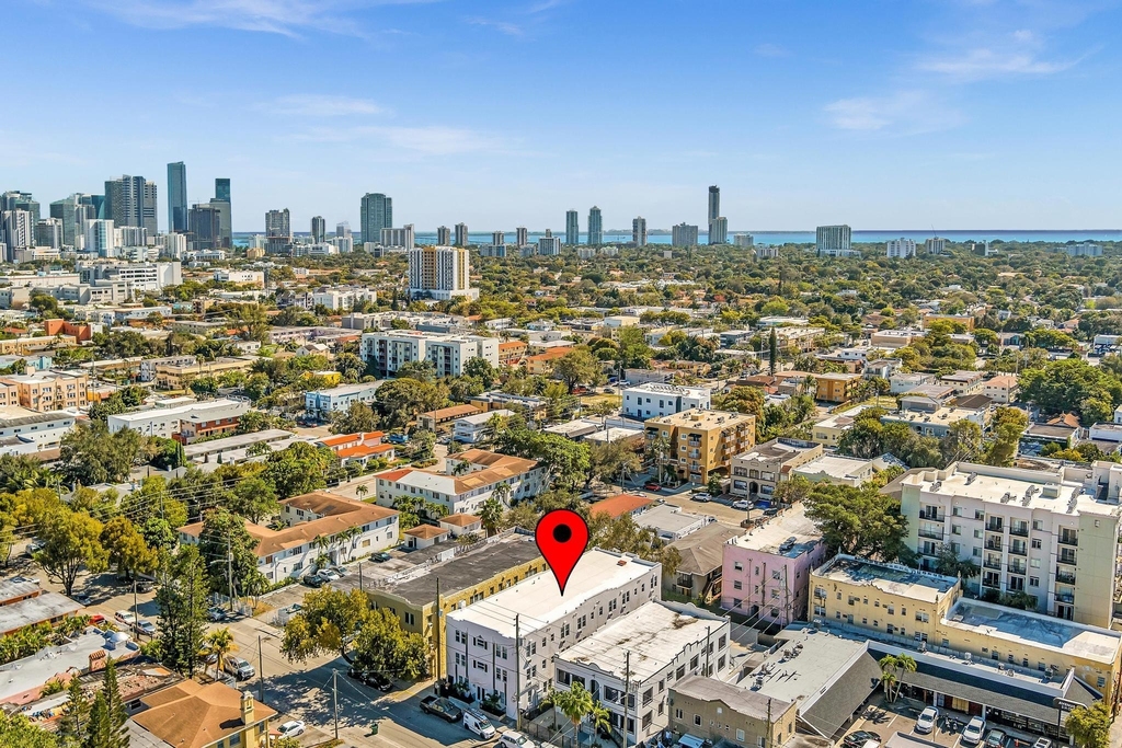 1142 Sw 4th Street - Photo 10