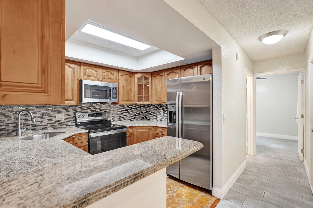4260 Village Drive - Photo 4
