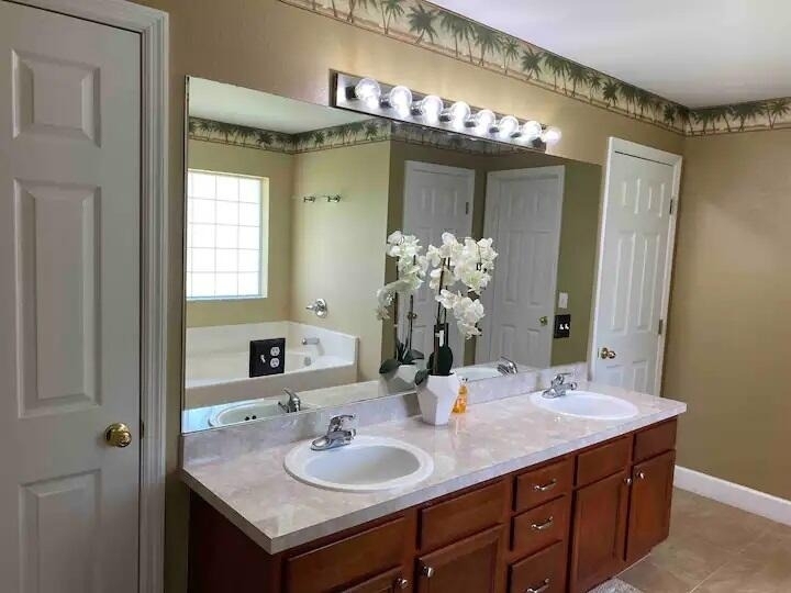 1041 Sw John Maccormack Terrace - Photo 18