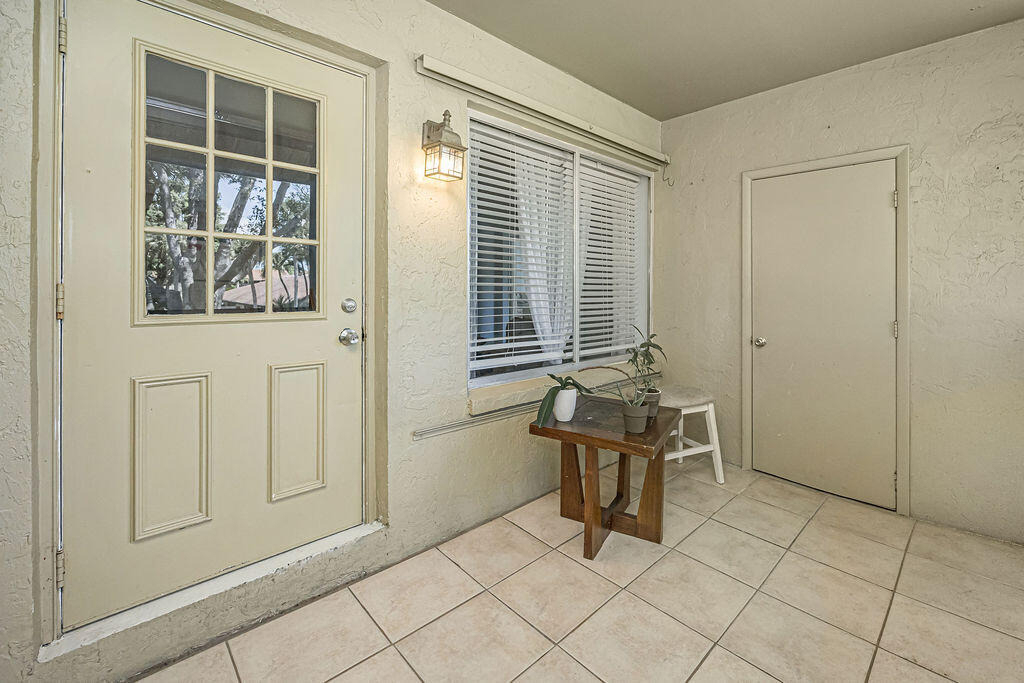 539 Shady Pine Way - Photo 3