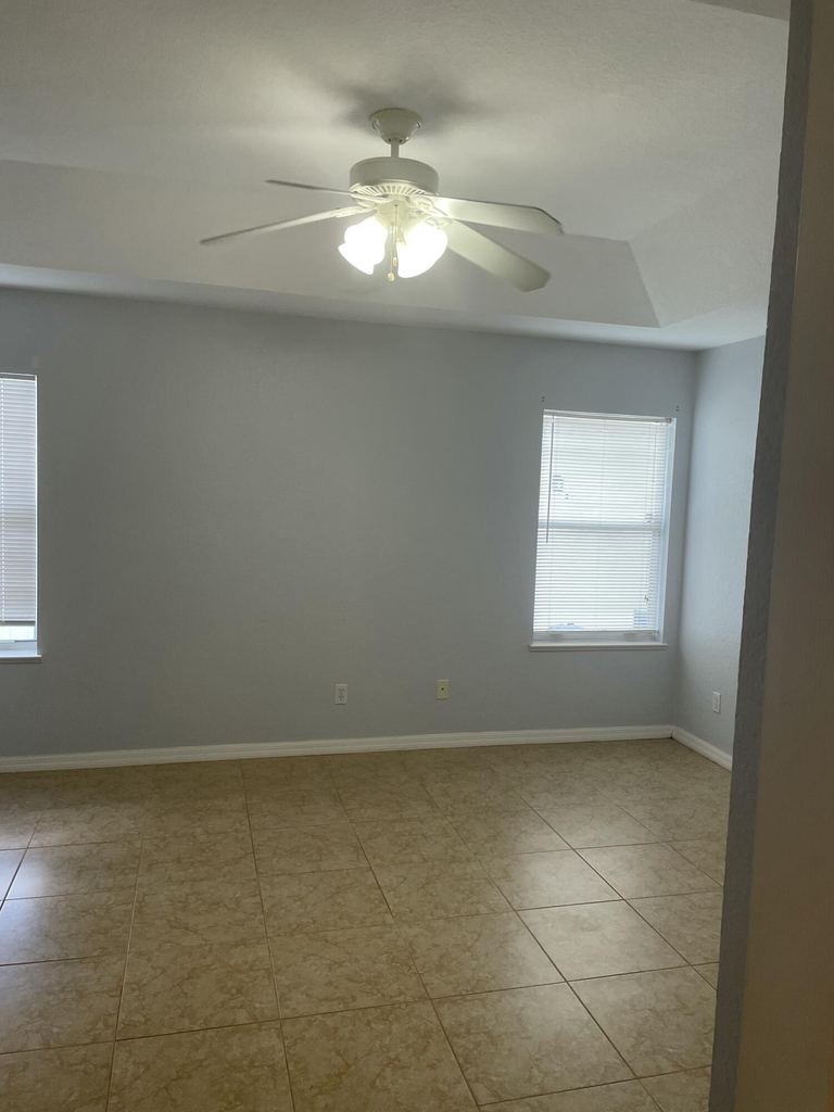 435 Sw Lakota Avenue - Photo 2