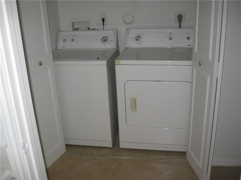 2647 Nw 33rd Street - Photo 3