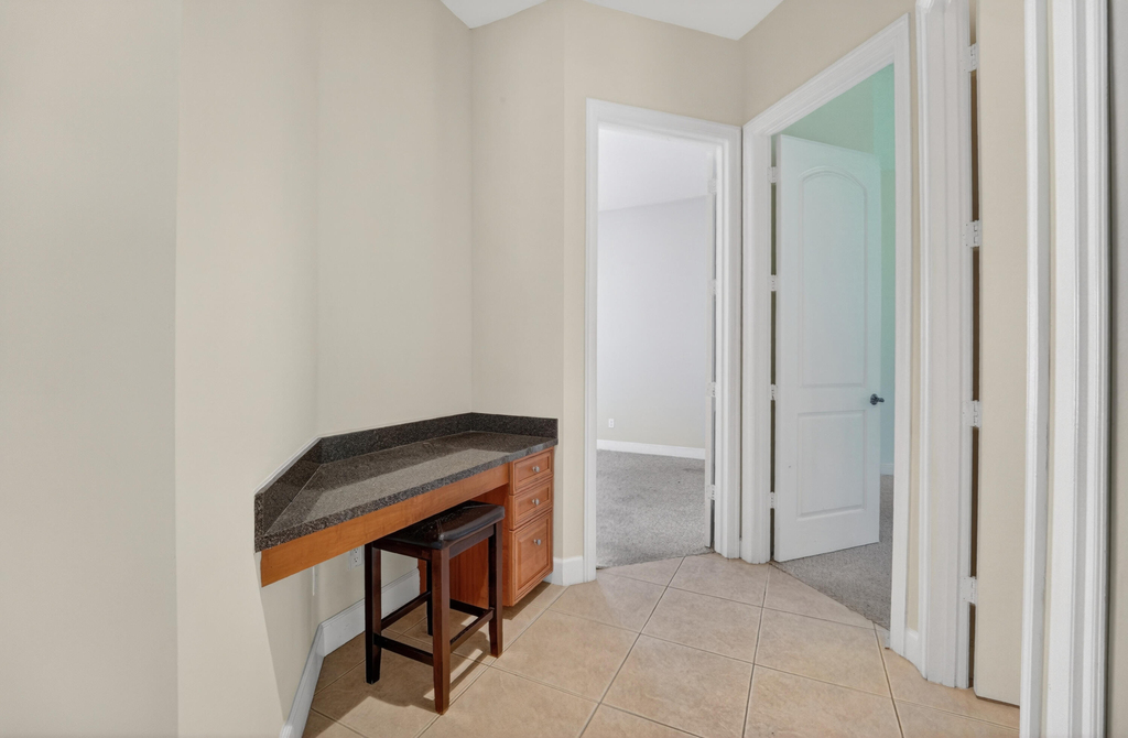 854 Sw St Tropez Court - Photo 22