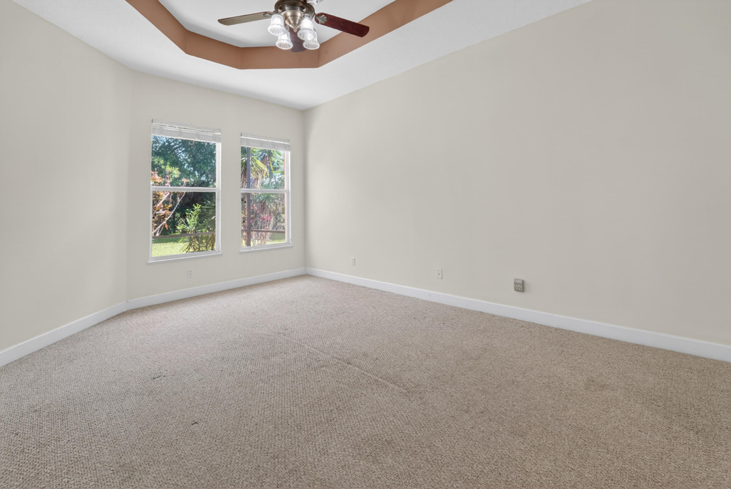 854 Sw St Tropez Court - Photo 24