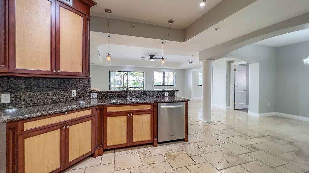 4241 N Ocean Boulevard N - Photo 33