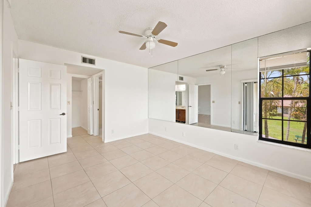 2600 Greenwood Terrace - Photo 21