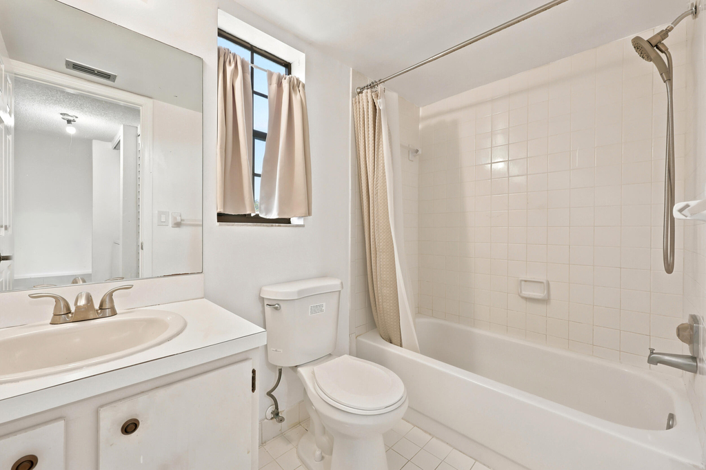 2600 Greenwood Terrace - Photo 22