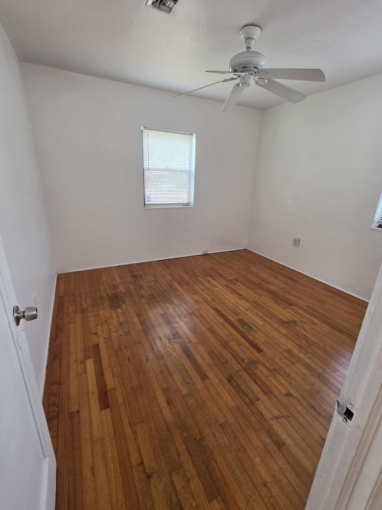 1824 Roosevelt Street - Photo 7