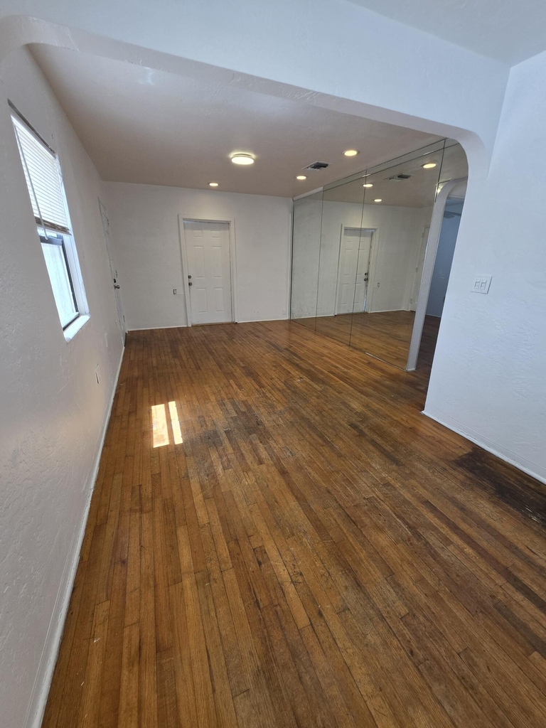 1824 Roosevelt Street - Photo 1