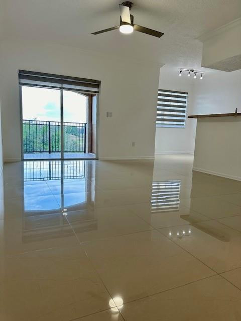 11600 Sw 2nd Street - Photo 5