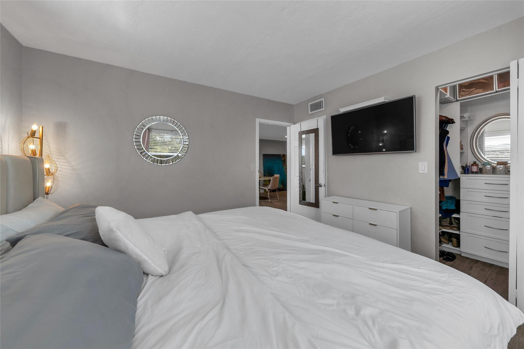 611 Ne 14th Avenue - Photo 11