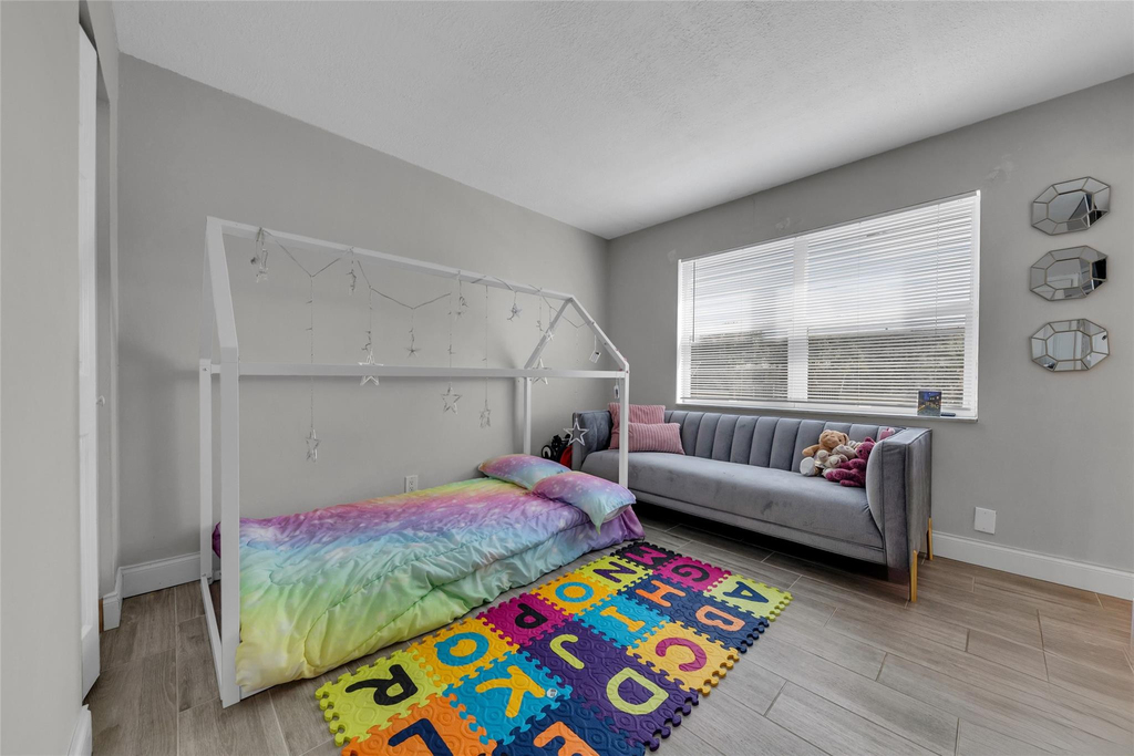 611 Ne 14th Avenue - Photo 14