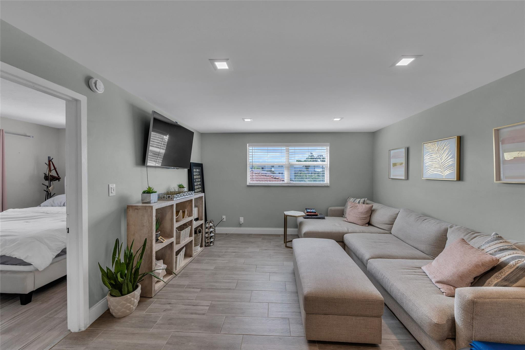 611 Ne 14th Avenue - Photo 7