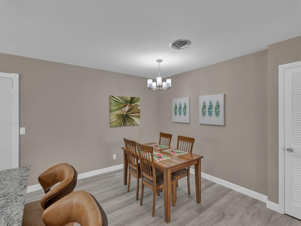 476 19th Place - Photo 12