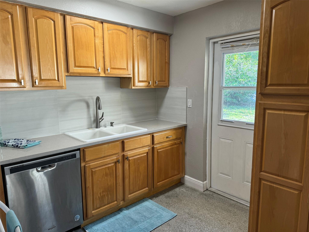 2624 Ne 8th Court - Photo 6