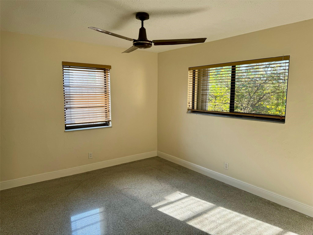 2624 Ne 8th Court - Photo 10