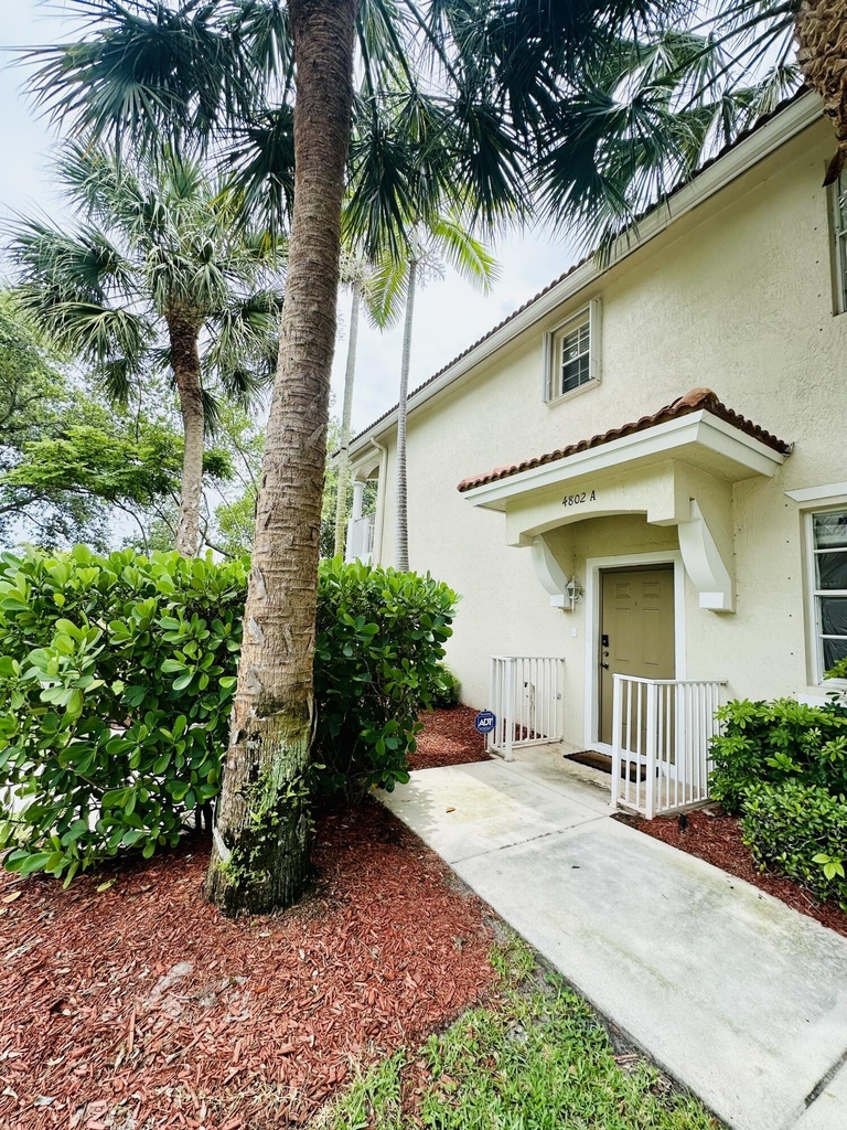 4802 W Bexley Park Drive - Photo 1
