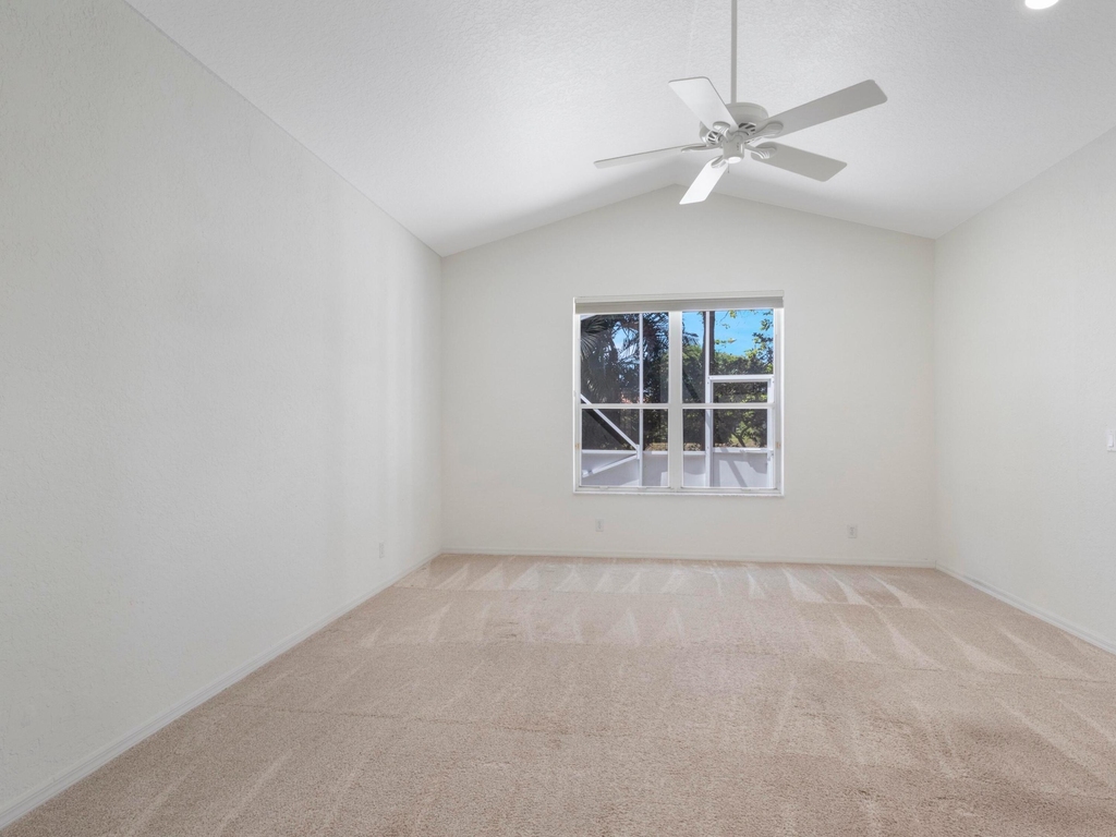 5279 Brookview Drive - Photo 18