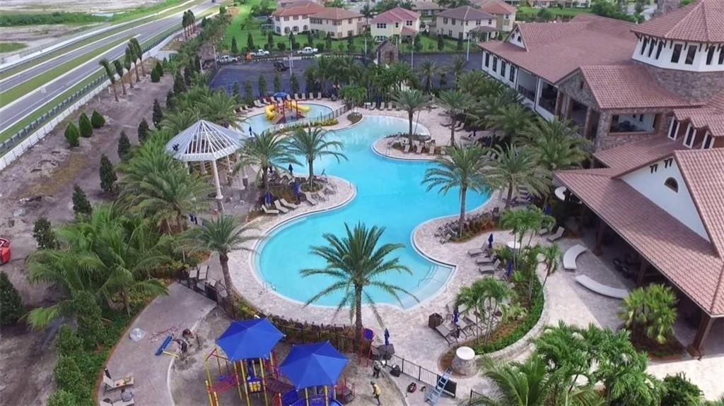 9860 Blue Isle Bay - Photo 12