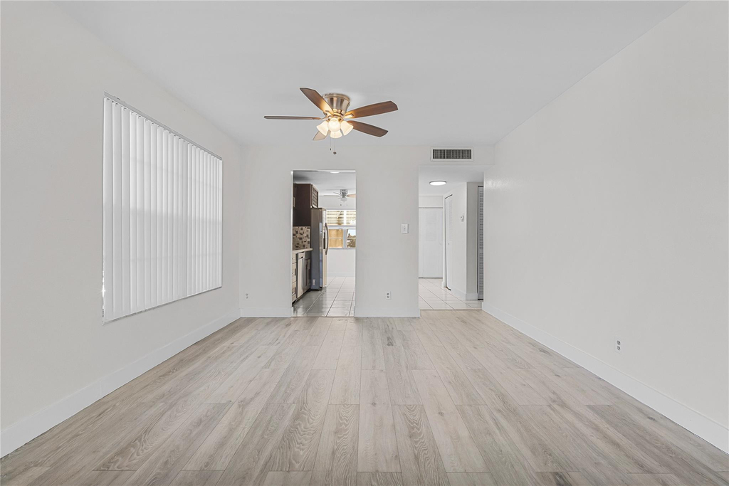 8205 Nw 61st Street - Photo 13