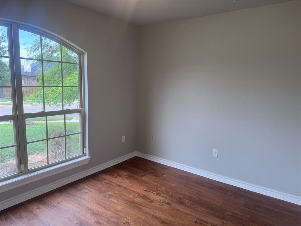 2412 Nw 157th Terrace - Photo 1