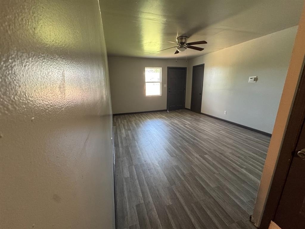 908 Ne 31st Street - Photo 1