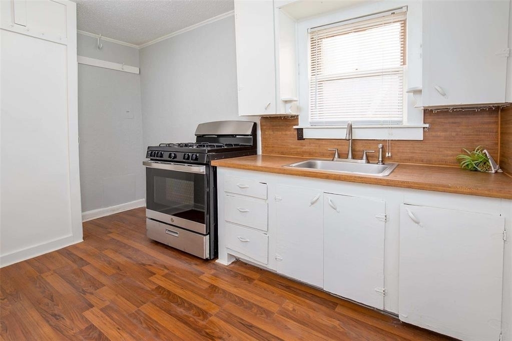2415 Linn Avenue - Photo 6