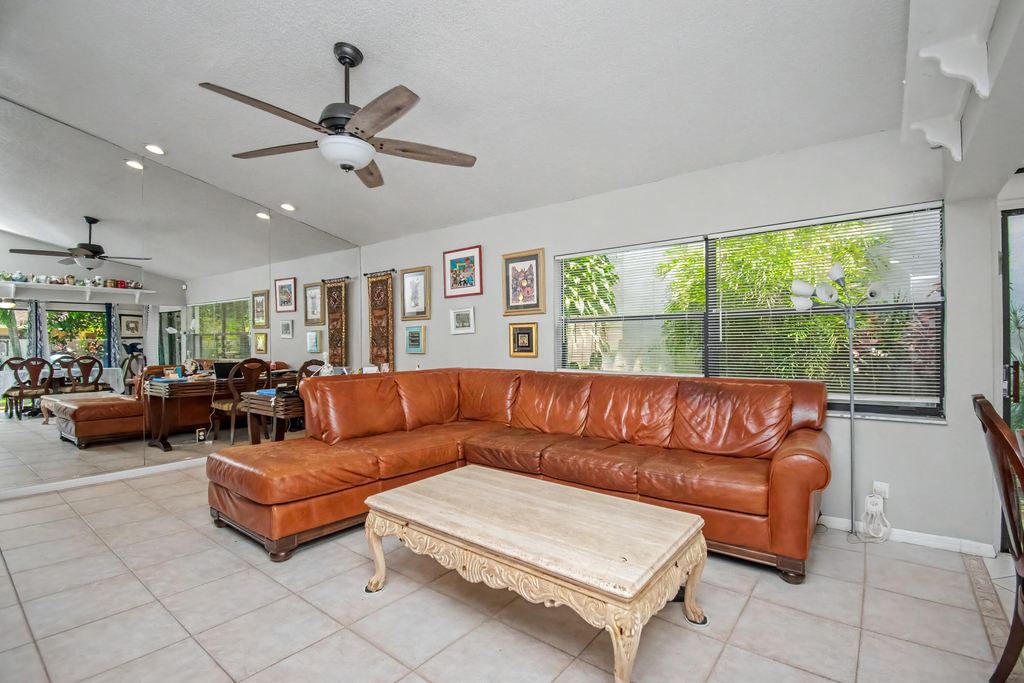 7678 Solimar Circle - Photo 12