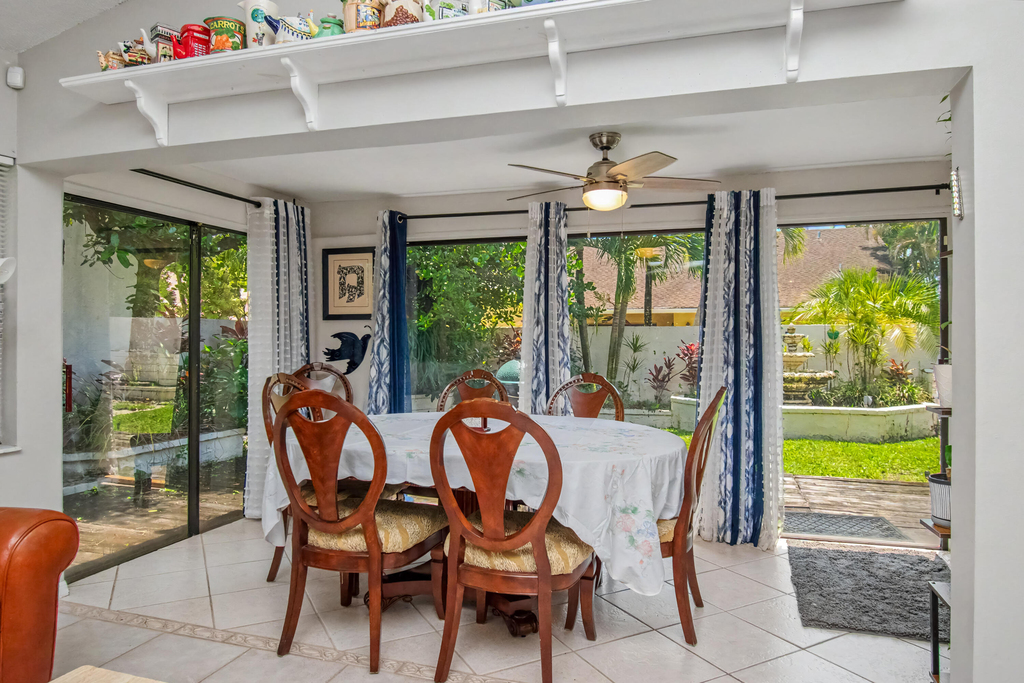 7678 Solimar Circle - Photo 14