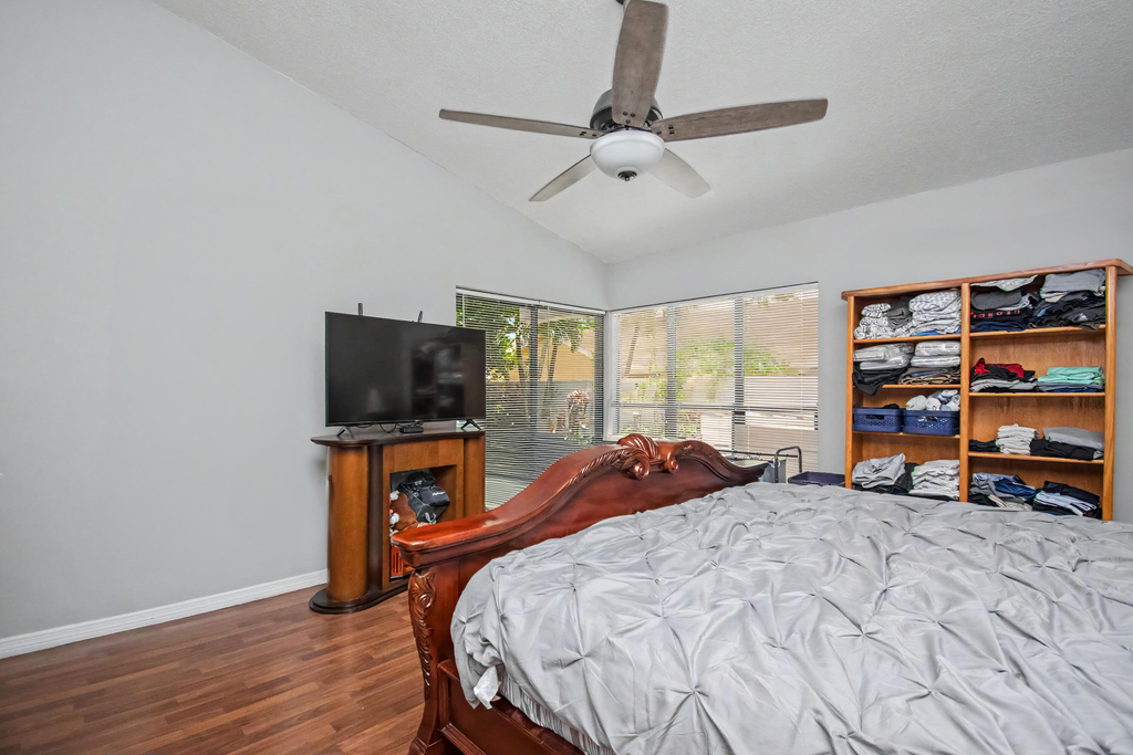 7678 Solimar Circle - Photo 23