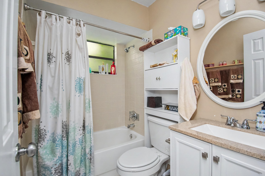 7678 Solimar Circle - Photo 27