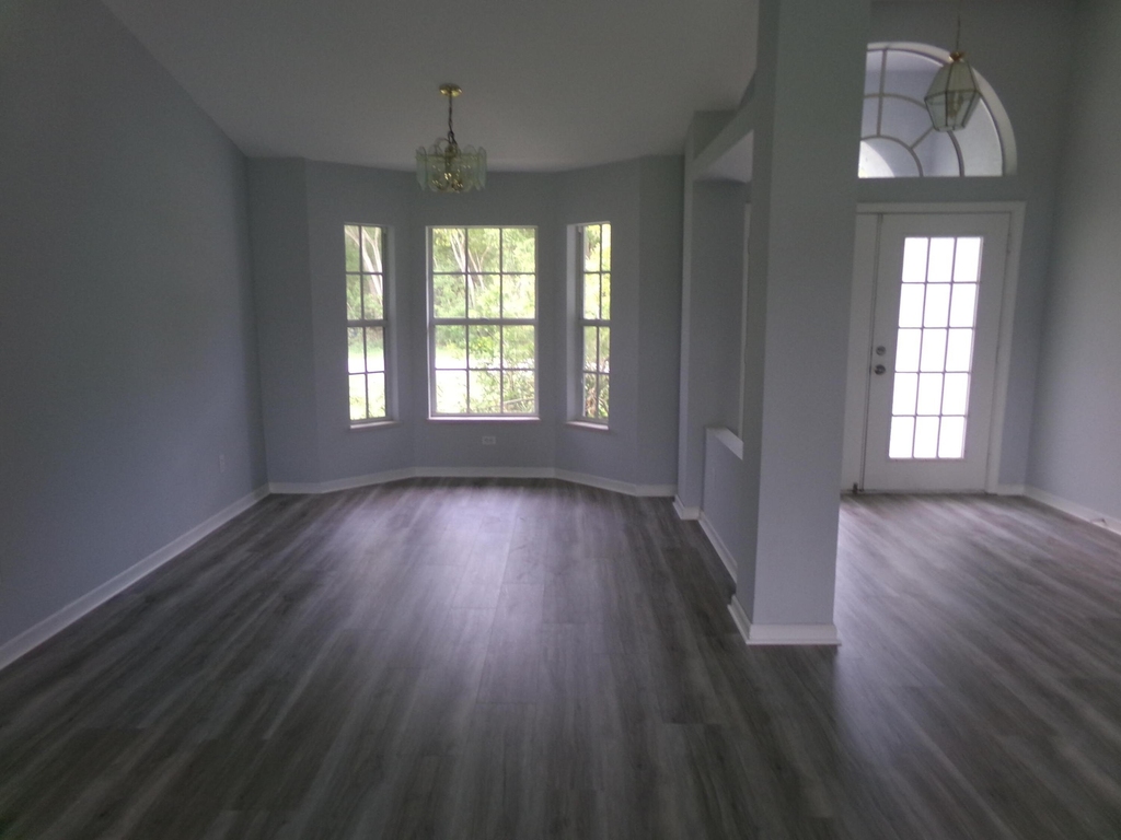 502 Sw Souris Avenue - Photo 3