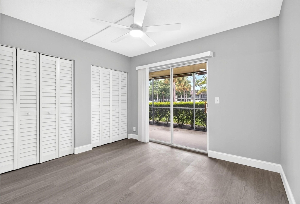 6495 Chasewood Drive - Photo 7