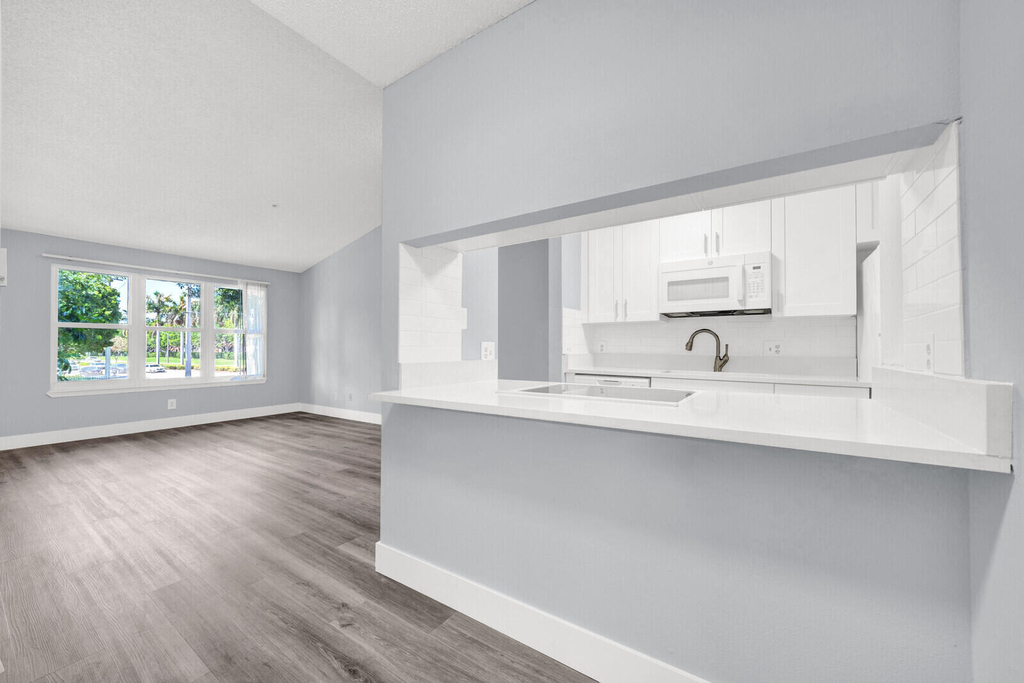 2319 N Congress Avenue - Photo 9