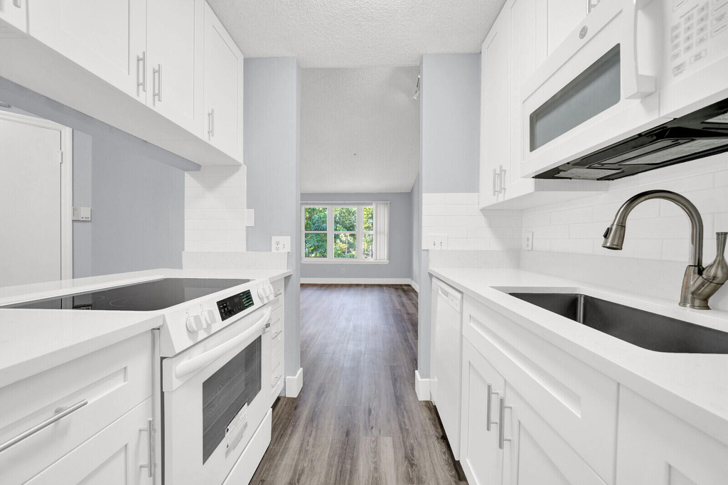 2319 N Congress Avenue - Photo 12