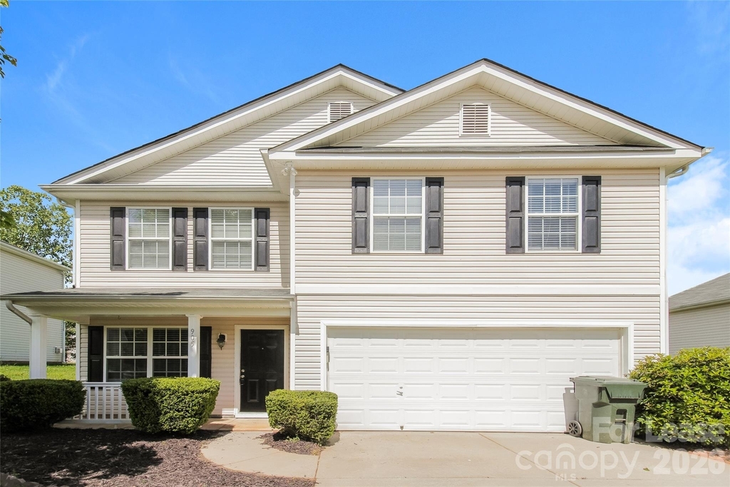 905 River Trail Road - Photo 0