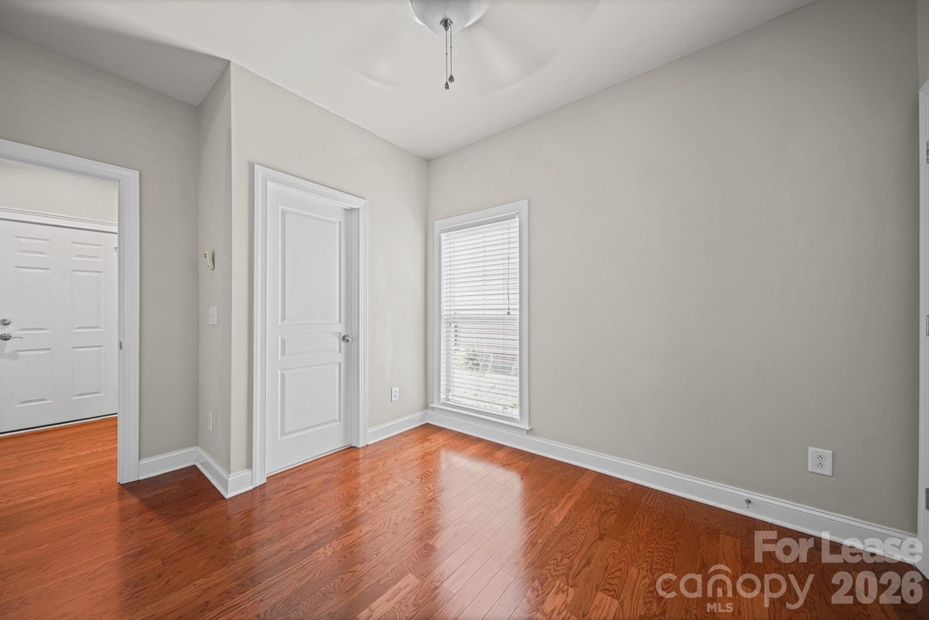 3405 Bidwell Avenue - Photo 20