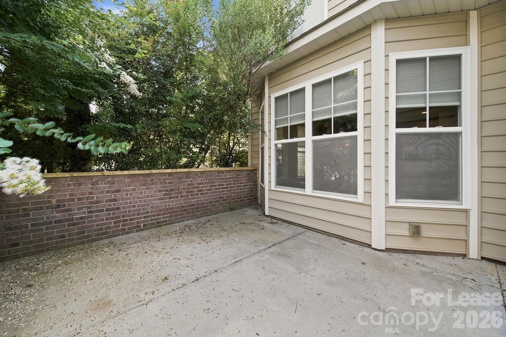3405 Bidwell Avenue - Photo 46