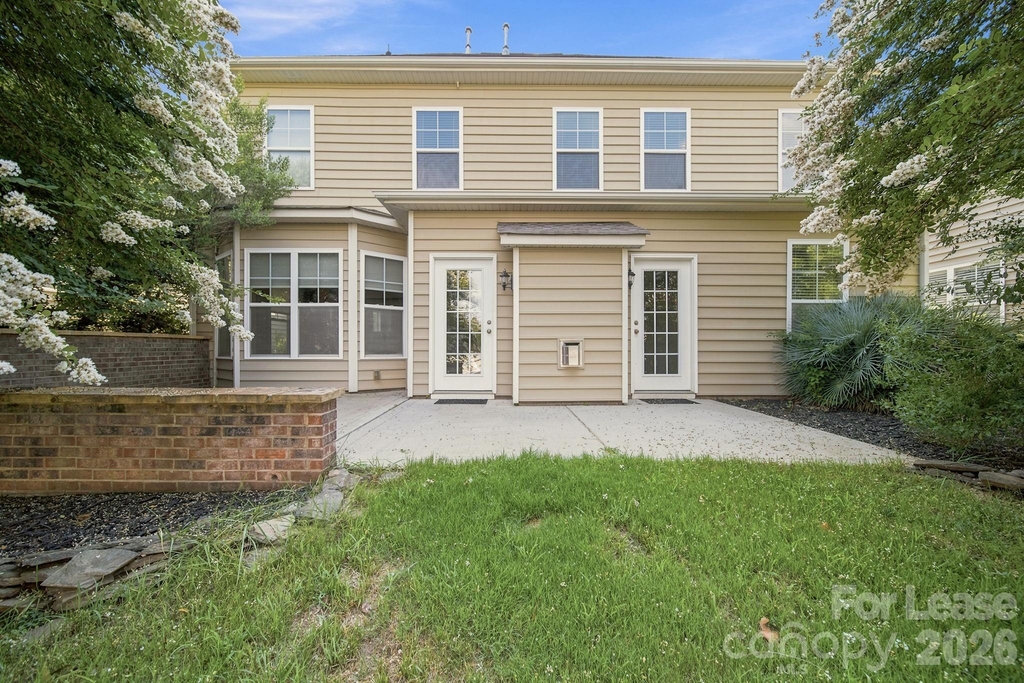 3405 Bidwell Avenue - Photo 47
