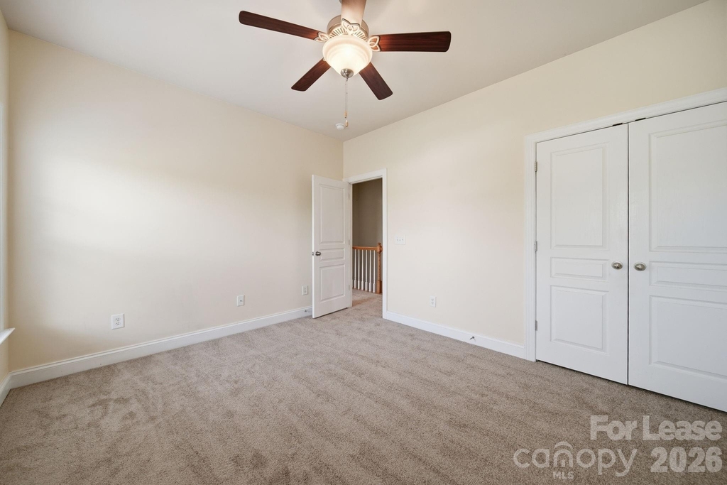 3405 Bidwell Avenue - Photo 37