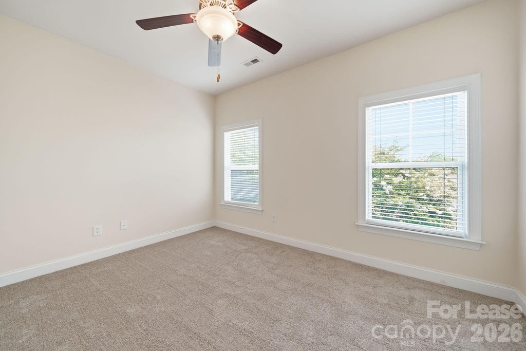 3405 Bidwell Avenue - Photo 39
